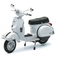 1/12 Vespa P200e 1978 6 Asstd di New-Ray