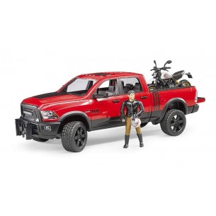 Ram 2500 Power Wagon con Ducati Scrambler Desert Sled di Bruder
