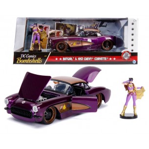 Batgirl 1957 Chevy in Scala 1:24 Die-Cast con Personaggio di Batgirl in Die Cast di Simba Jada